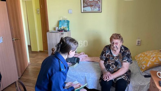 Кровавую бойню устроили две пенсионерки, которые отдыхали в пансионате Красноярска. Что же стало причиной такой драки 