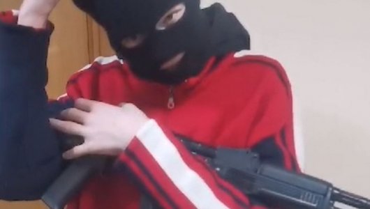 В Калининграде полиция задержала подростка с автоматом