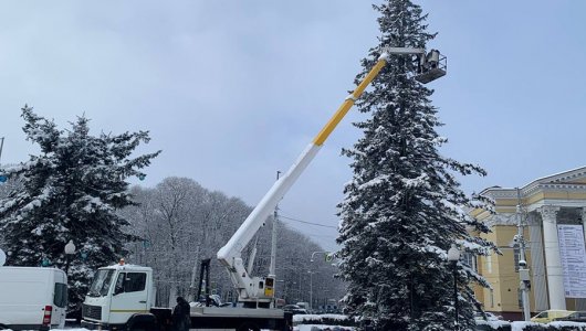 В Калининграде во всю началась подготовка к Новому году