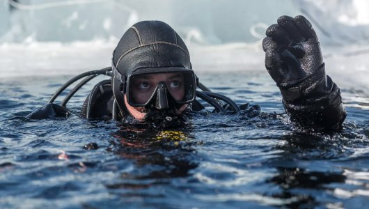 Что искали ныряльщики на дне гавани в Балтийске зимой? Нашли ли что-то подозрительное?