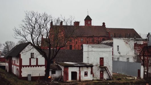 Что обнаружили в подвале замка Тапиау в Калининградской области? Неожиданная находка