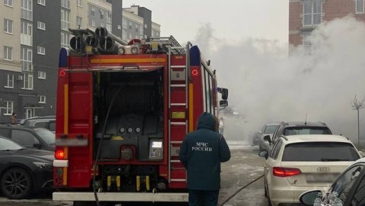 «Дым растянулся по всей улице» В Советске загорелось здание! Какие последствия?