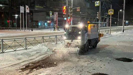 Власти Калининграда наконец-то закупят больше техники для очистки тротуаров?