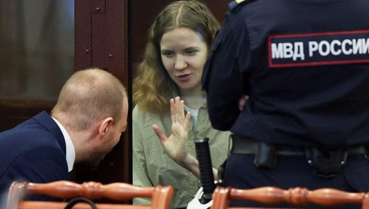 Какой приговор вынес суд Дарье Треповой*, которая устроила теракт в петербургском кафе? Свежая информация