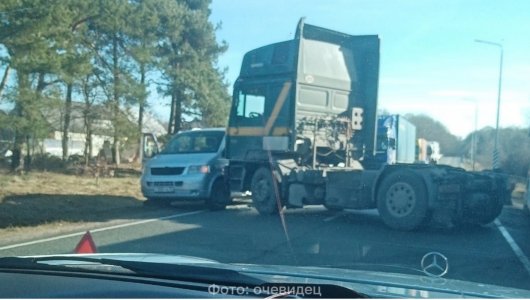 В Калининграде произошло ДТП на шоссе