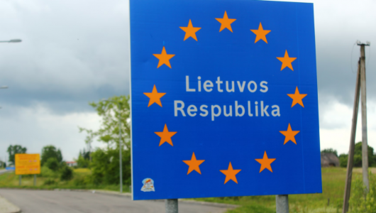 Литва агрессивно борется с автомобилями с русскими номерами