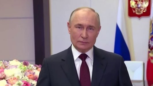«Вами невозможно не восхищаться» Владимир Путин поздравил женщин с 8 Марта (ВИДЕО)