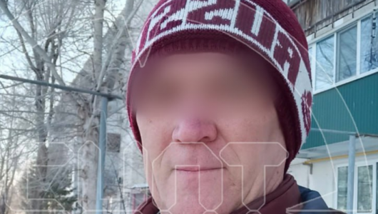 В Москве 57-летний охранник школы требовал у школьниц интимные фотографии