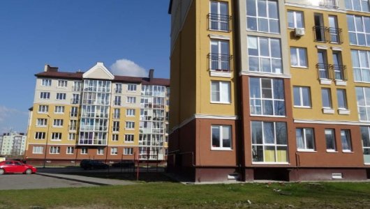 Власти объяснили, почему пришлось остановить строительство большой школы в Гурьевске 