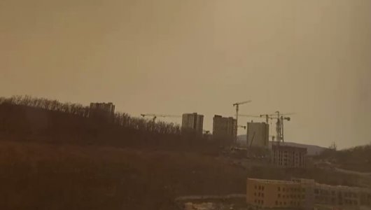 «Желтые осадки — это реальность» Что сейчас происходит в нескольких регионах России из-за песчаных бурь (ВИДЕО)