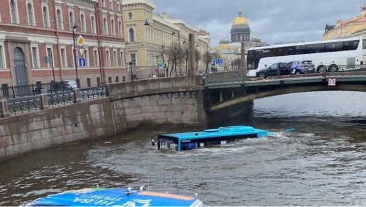 Что известно о последствиях вчерашнего ДТП с автобусом в Петербурге. Актуальная информация