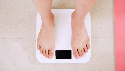 Диетолог рассказал, по какой неожиданной причине вы можете набирать лишний вес
