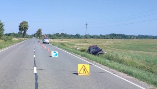 Вылетел на скорости прямо в кювет: на трассе в Калининградской области случилось ДТП. Есть пострадавшие