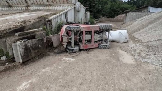 На калининградском предприятии из-за манипулятора погиб человек. Причины и последствия