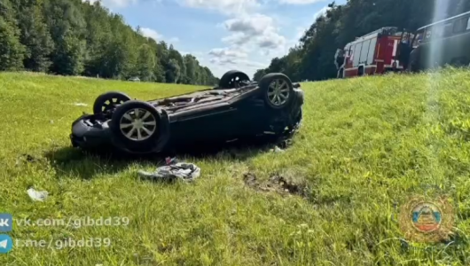 Трагедия на трассе: перевернувшийся Infiniti унес жизнь водителя