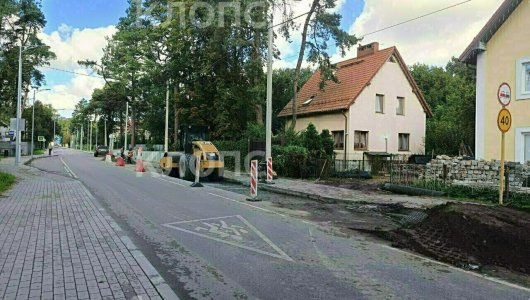 Приняли в эксплуатацию и снова начали ремонтировать. Что происходит на Карташева в Косме 