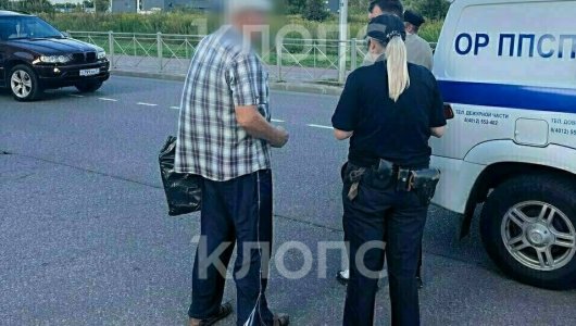 В Калининграде полицейские задержали мужчину, который удовлетворял себя у детской площадке 