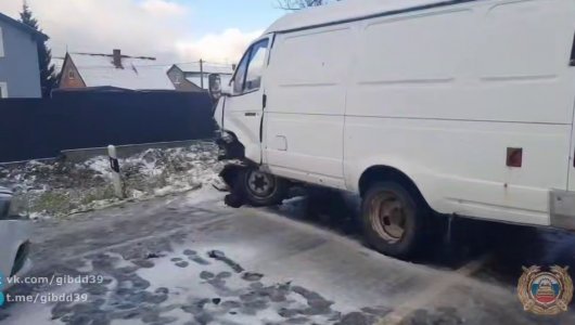 Гололед дал о себе знать: стало известно о ДТП на зеленоградской трассе. Есть пострадавшие