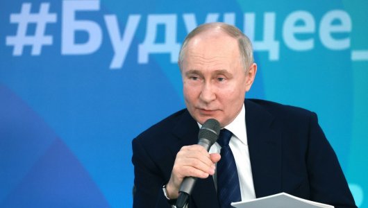 Путин поручил: больше льгот многодетным, помощь беременным студенткам и доступный транспорт для семей