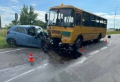 Школьный автобус попал в ДТП под Зеленоградском: есть пострадавшие, среди них дети 