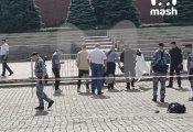 Шокирующий инцидент на Красной площади: мужчина поджег себя у Мавзолея Ленина