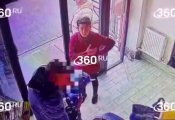 Шокирующая трагедия в Таганроге: в магазине разливного пива обнаружили мать с мертвым младенцем