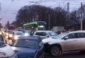 В Калининграде массовое ДТП: автомобилисты сообщают о заторе 