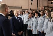 Владельцам российских авто приготовиться: Путин раскрыл горькую правду