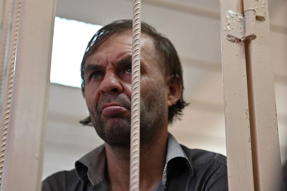 Смолинский маньяк жертва 14 лет взаперти