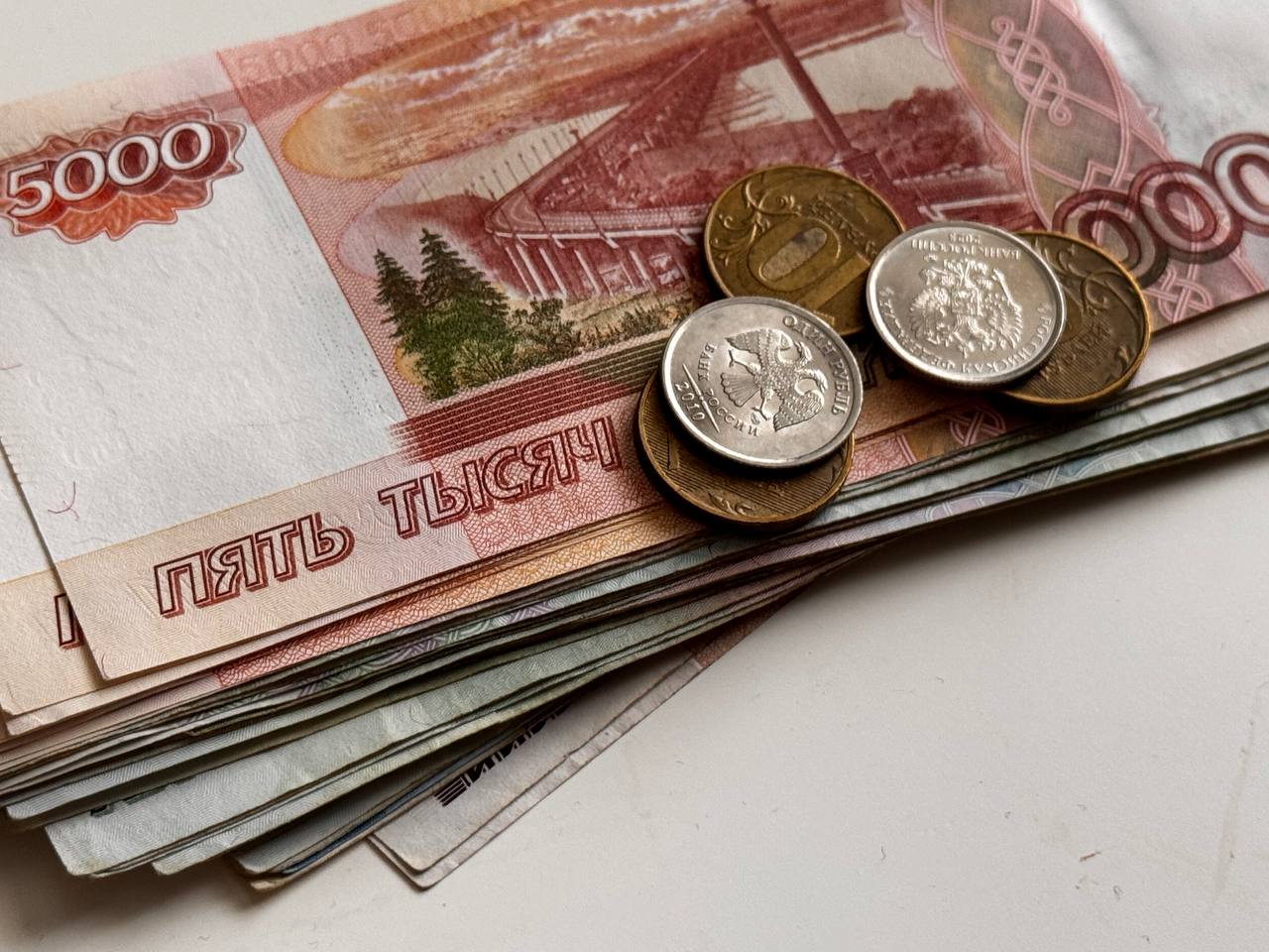 Ограничения на переводы, ограничения переводов 30 мая, перевод денег, денежные ограничения в России, деньги