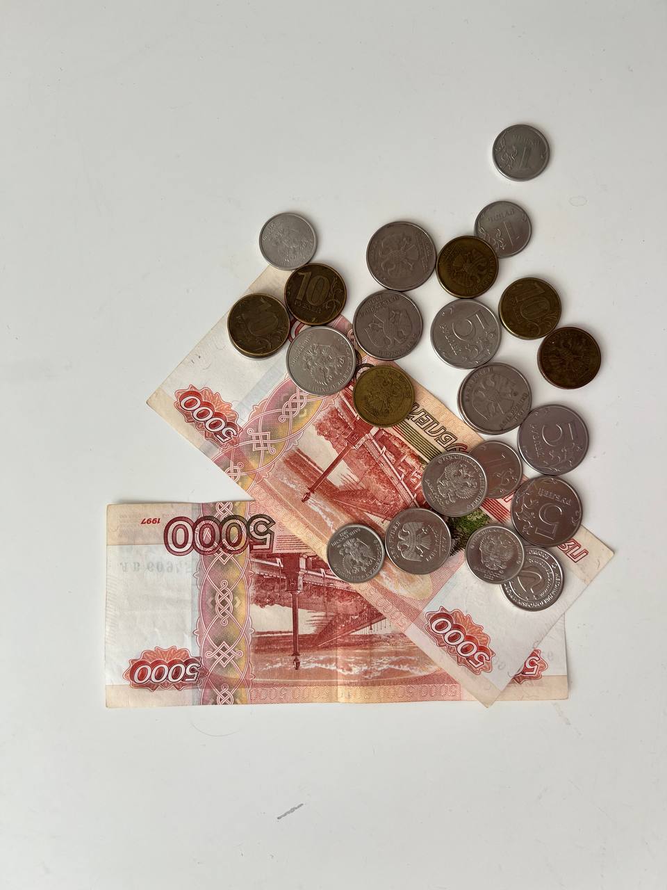 Деньги, штрафы за курение, большие штрафы ЖКХ, штрафы в подъезде, штрафы в России, законопроект