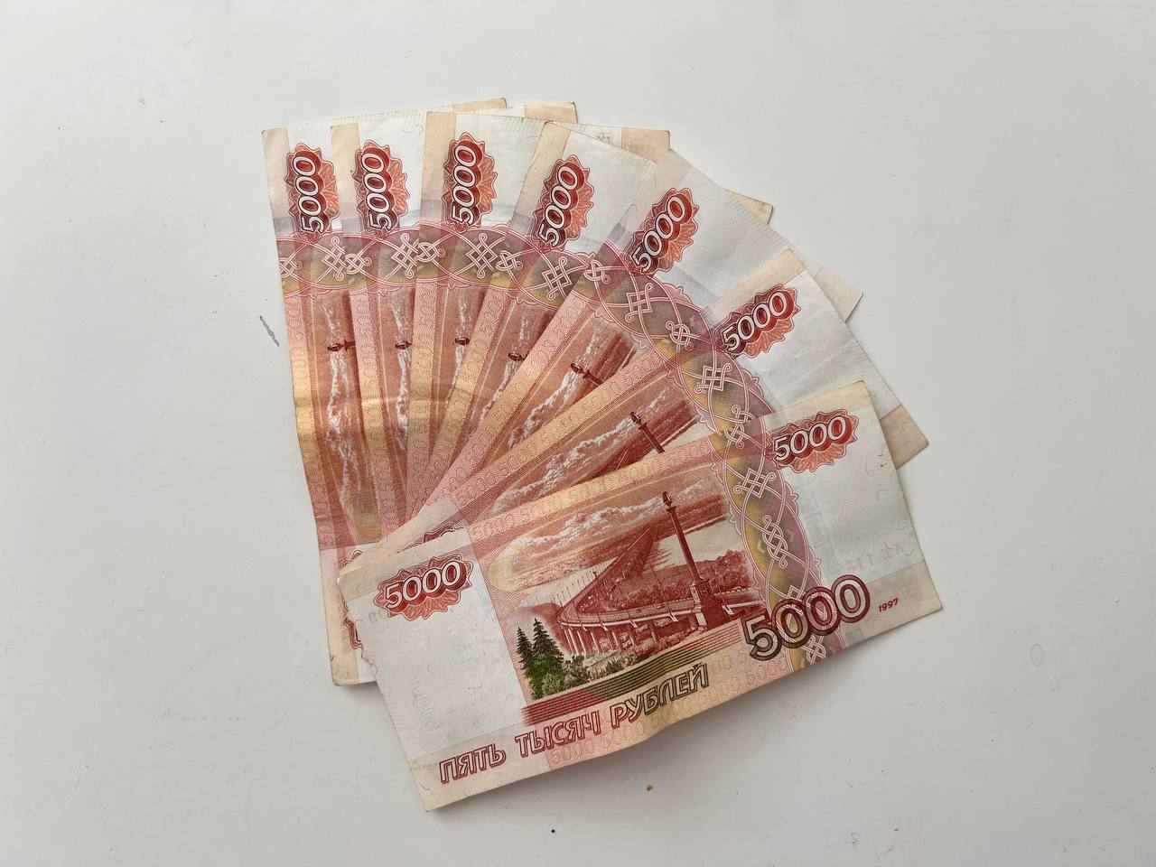 Расходы, как копить в 2025 году, накопления, деньги, как копить деньги, инвестиции, бюджет