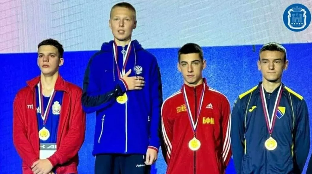 Калининградский боксер стал звездой Балканского чемпионата — что он показал на ринге