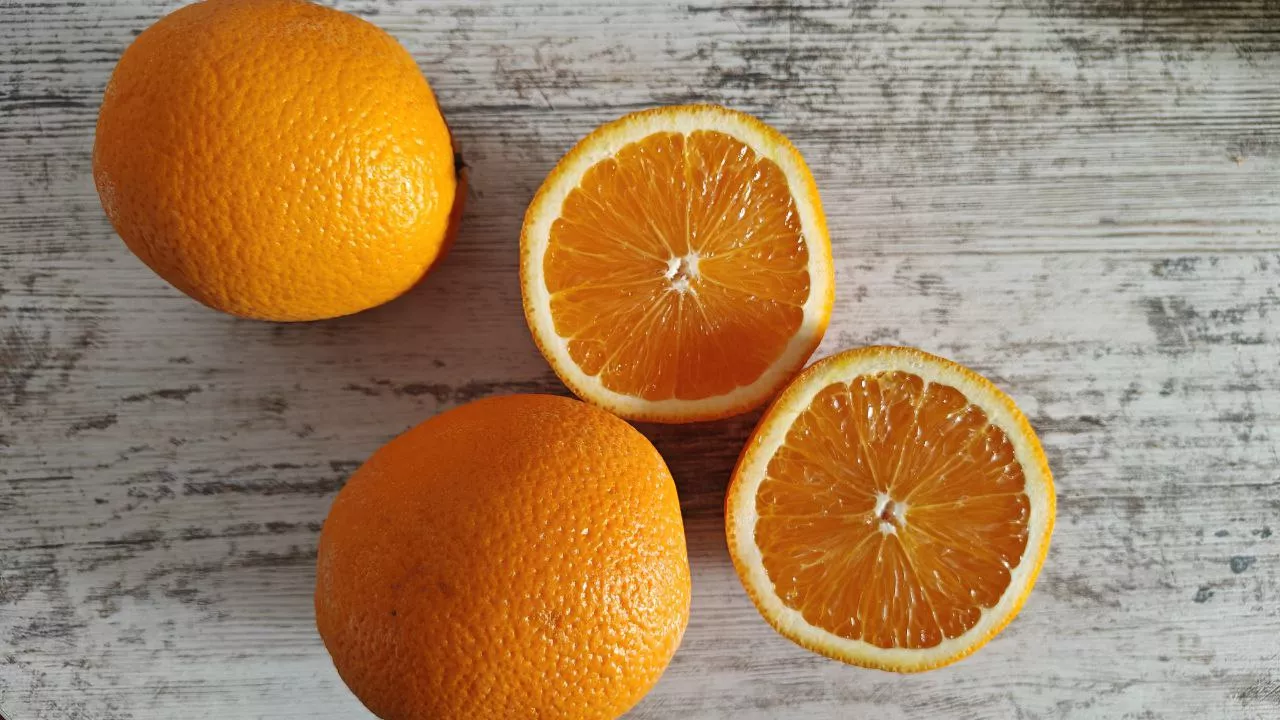 Полезные фрукты, фрукты от простуд, сезонные продукты, витамины в фруктах, как включить фрукты в рацион, здоровье, продукты, польза