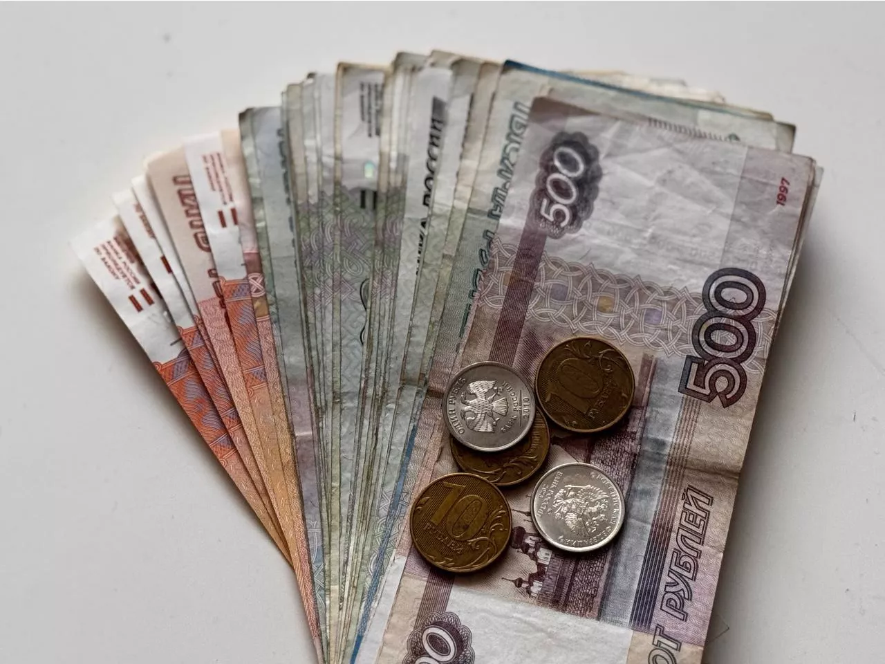 Деньги, безопасные подработки, хорошие подработки, как быстро заработать, деньги на подработках