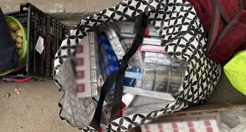 В Советске полицейские изъяли у горе-бизнесменов немаркированные сигареты на сумму свыше 1,5 млн рублей