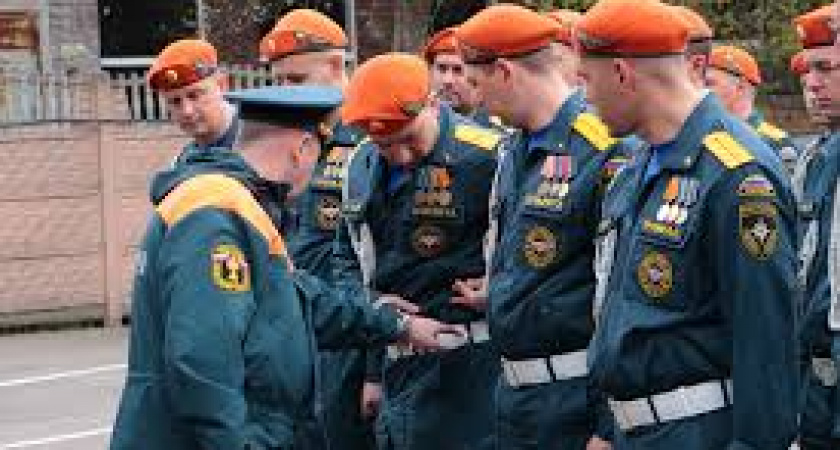 В Черняховске прошли тренировочные пожарно-тактические учения на торговом центре