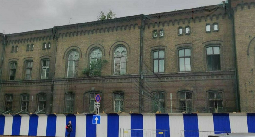 Бывшее здание УМВД на Клинической передадут в областную собственность