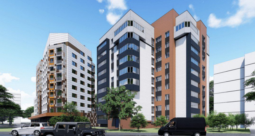 В Калининграде на улице Октябрьской началась реставрация фасада многоэтажного дома 