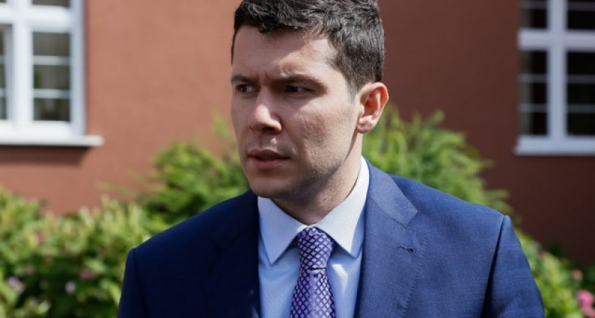 Неизвестный покупатель купил личную встречу с Алихановым за 1 млн рублей 