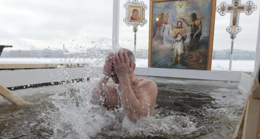 В регионе в двух водоемах для крещенских купаний обнаружены опасные бактерии