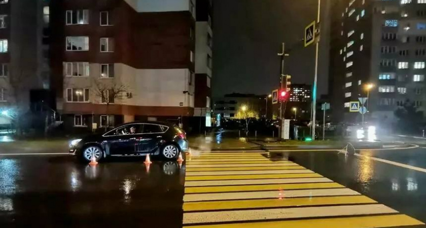 В Калининграде на Сельме автомобилист сбил пешехода, переходившего дорогу по пешеходному переходу