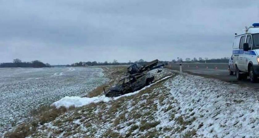 В Гусевском районе два автомобиля улетели в кювет, есть пострадавшие