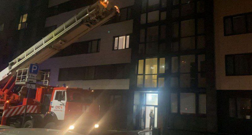 В Калининграде загорелся многоэтажный дом, эвакуировали 25 жильцов