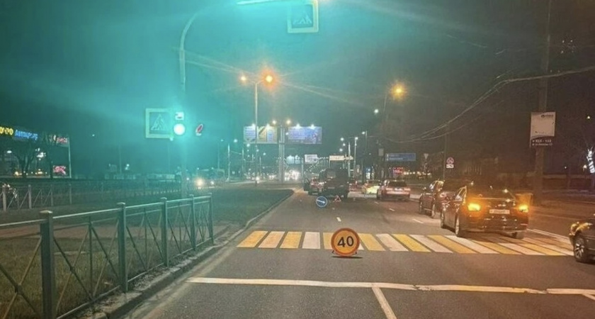 В Калининграде на Московском проспекте сбили пешехода, переходившего дорогу на красный
