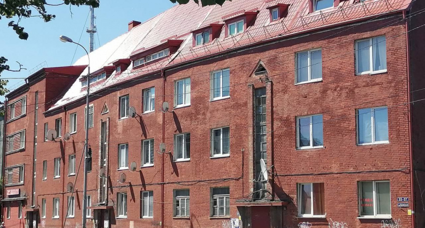 В Калининграде отреставрируют дом 33-35, 37 на улице Нарвской