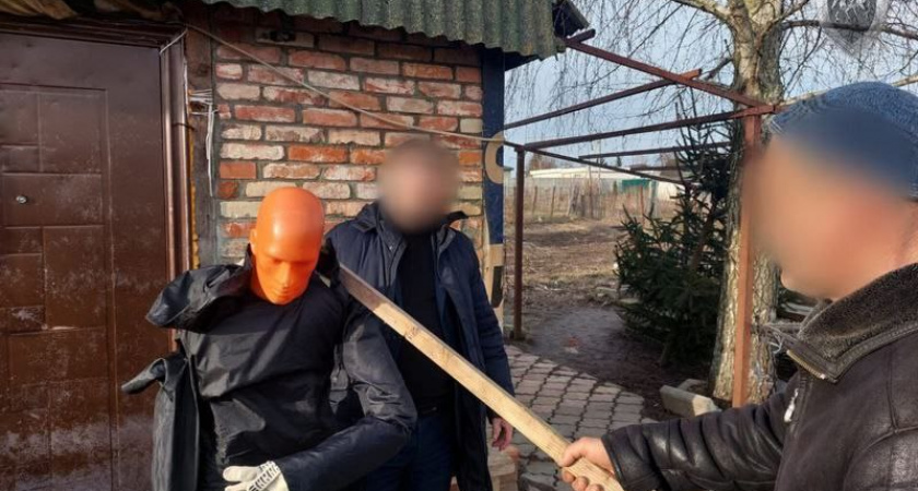 Под Гурьевском мужчину насмерть забил любовник его сожительницы 