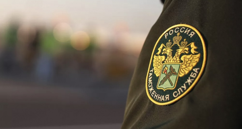 Начальника отдела Калининградской таможни задержали за превышение служебных полномочий