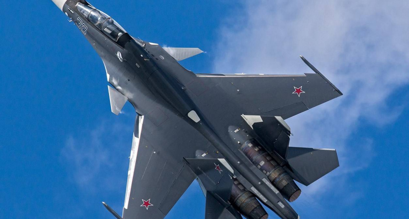 Около Черняховска разбился истребитель. Эту информацию подтвердили в Минобороны. Есть жертвы.