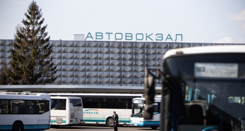 «Еще дороже?!» Второй раз за год стоимость проезда на автобусе из Калининграда до аэропорта увеличилась
